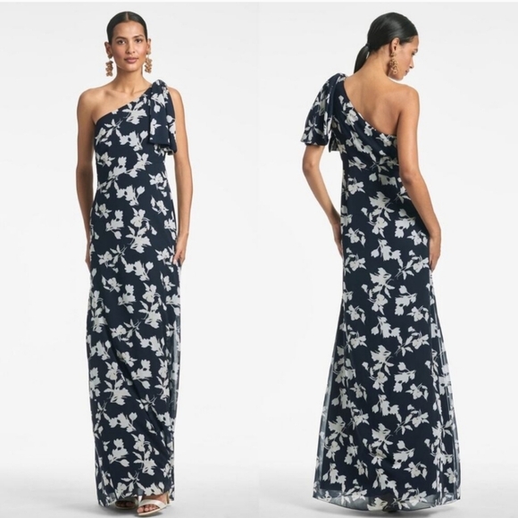 New SACHIN & VABI Navy Petal Floral One Shoulder Bow Chelsea Maxi Gown, Size 12 - Picture 2 of 12